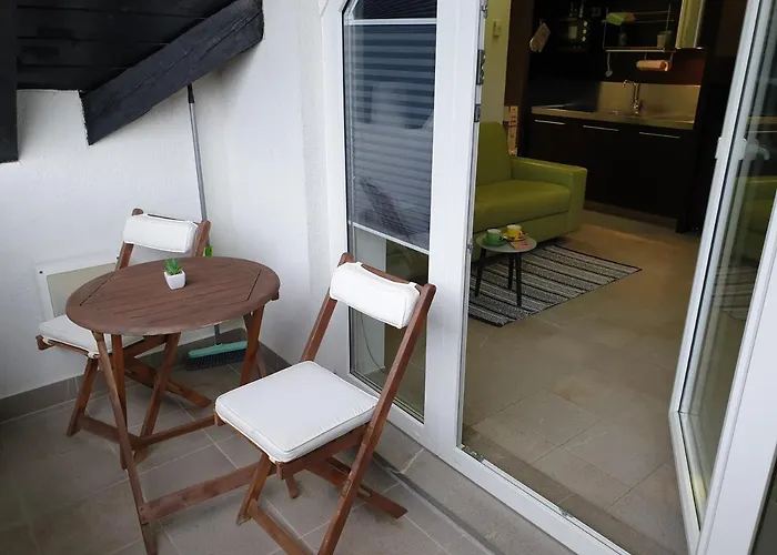 Apartma Kurji Vrh - Chicken *