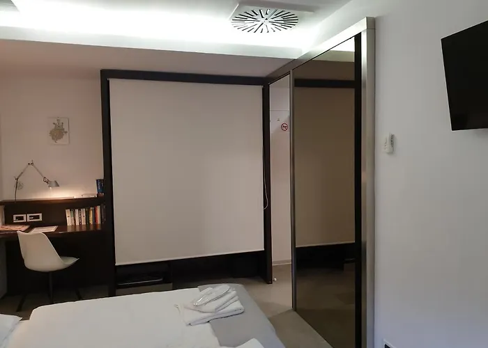 Apartma Kurji Vrh - Chicken * Kranjska Gora